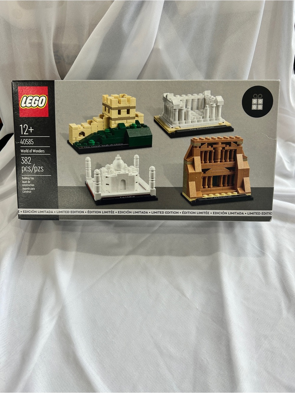 LEGO World of Wonders Architecture Set #40585 - Limited Edition